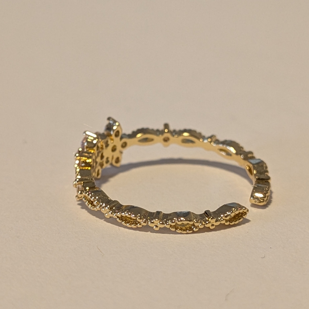 Flower Pair Adjustable Ring With Textured Band - image 5